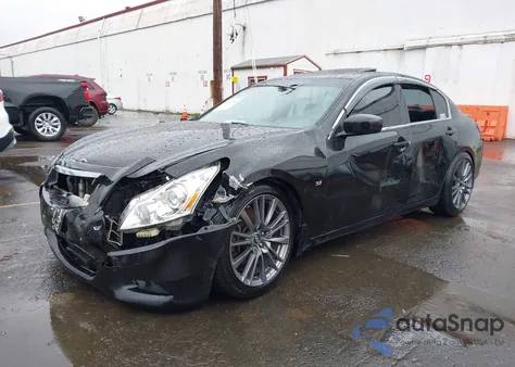 2015 Infiniti Q40 из США, поврежденный, VIN JN1CV6AR1FM650796